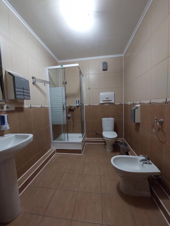 Apart-Hotel 24/7 Kamianets-Podilskyi Exterior foto